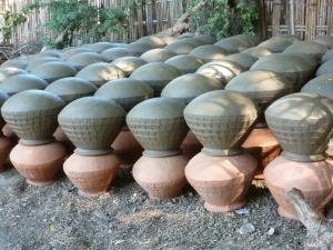 The Monks bowls are prepared at different stages.